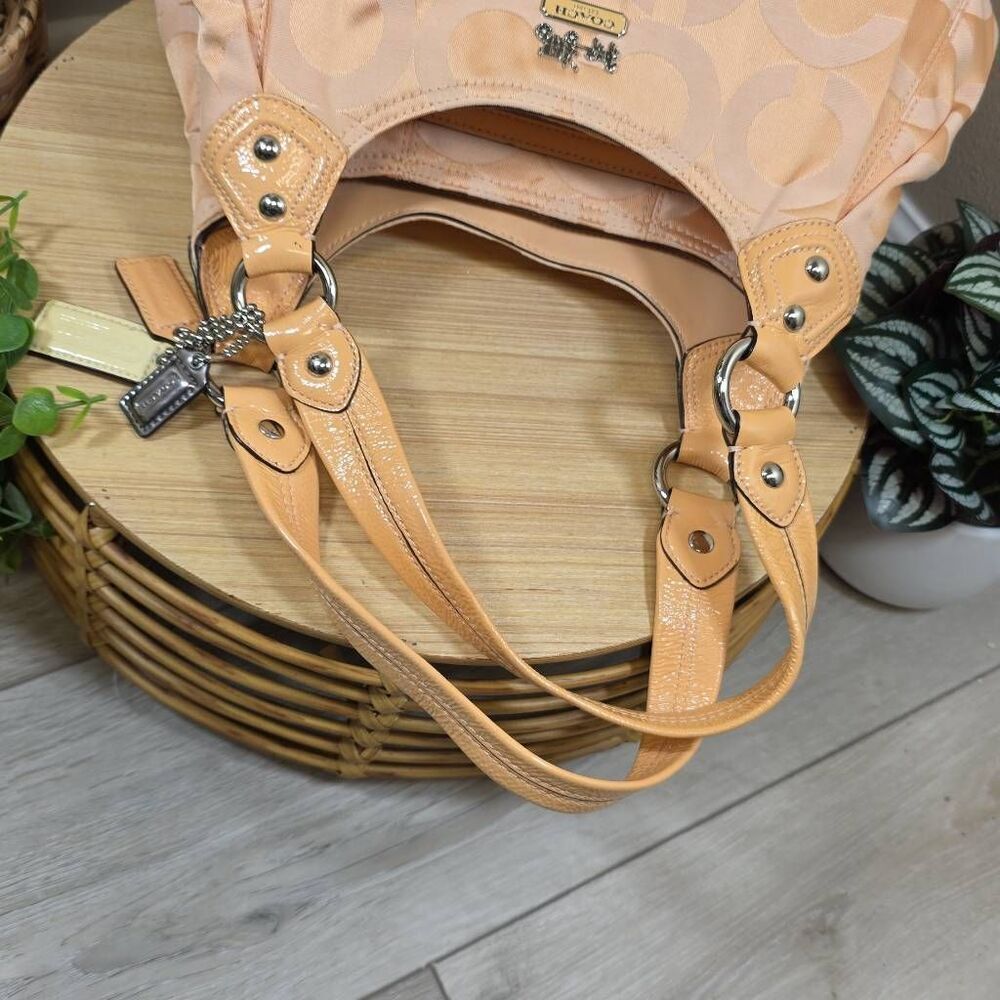 Coach Maggie Madison Op Art Bag - Picture 12 of 16